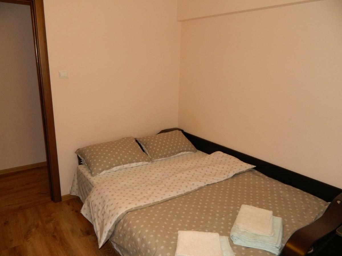 Апартаменты Apartament Antonia Тыргу-Окна Экстерьер фото